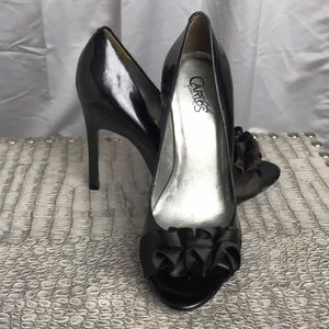 Carlos Santana sz 7m Black peep toe stilettos
